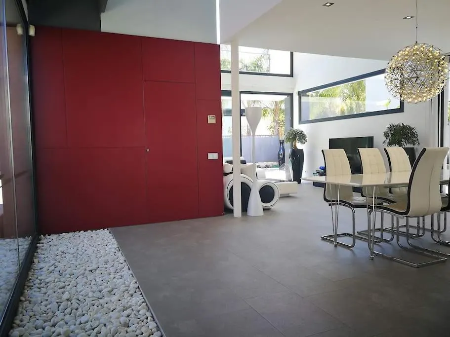 Precioso Chalet Vanguardista Palma de Mallorca Spain